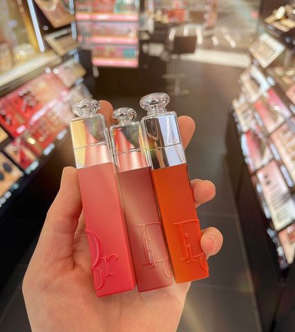 (Xách tay Pháp) Son Dior Addict Lip Tattoo 6ml - Son Tint Lâu Trôi, Màu Tự Nhiên, Thiết Kế Sang Trọng, Phù Hợp Cho Học Sinh, Văn Phòng, Hẹn Hò