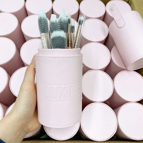 Bộ Cọ Trang Điểm Luxie Rose Gold - 7 Cây Cọ Sang Trọng Với Hộp Đựng Cute, Lớp Phủ Mỏng Mịn Tự Nhiên