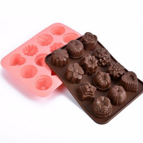 Khuôn silicon làm bánh, rau câu, socola 12 hoa tổng hợp - Mã số 1096