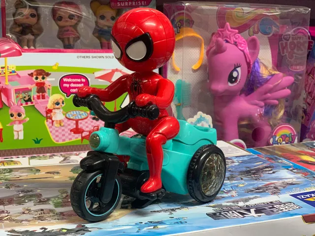 Đồ chơi siêu nhân người nhện spiderman đi xe đạp chạy bằng pin HX143