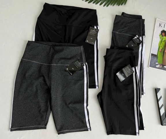 Quần Lỡ Nữ Thể Thao 2 Sọc Trắng - Chất Liệu Co Giãn Đẹp, Phù Hợp Tập Gym, Yoga, Chạy Bộ, Dễ Phối Đồ