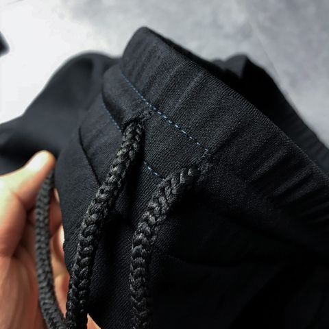Quần Thun Jogger Nam Thể Thao Phối Sọc Trắng - Thoải Mái Cho Tập Luyện, Đi Học, Đi Chơi - Quần Đen Thời Trang Cá Tính