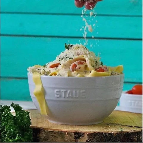 Set 4 Bát Phở Staub Cao Cấp 17cm - Bát Ăn Bún Phở Sang Trọng, Chất Liệu Gốm Chịu Nhiệt, Quà Tặng Ý Nghĩa Dịp Tết