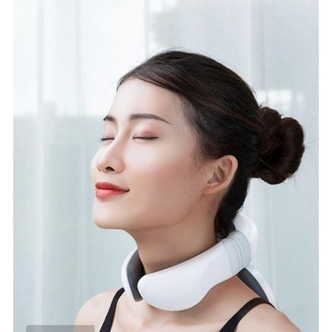 Máy massage cổ gáy xung điện Nikio NK-130 - 4 điện cực, 5 chế độ massage, công nghệ sưởi ấm, giảm đau nhức hiệu quả