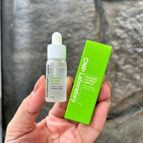 Tinh Chất Giảm Sưng Viêm Mẩn Đỏ CNP Laboratory Mugener Calming Ampule 5ml - Serum làm dịu, phục hồi da mụn nhạy cảm, chiết xuất ốc sên.