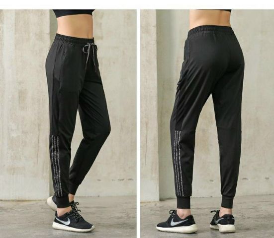 Quần Jogger Nữ Phối Lưới Sọc Trắng Tập Gym Thể Thao Yoga - Chất Liệu Co Dãn, Thấm Hút Mồ Hôi, Siêu Đẹp