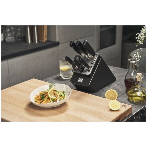 Bộ dao tự mài Zwilling Fuorstar set 7 model 2025