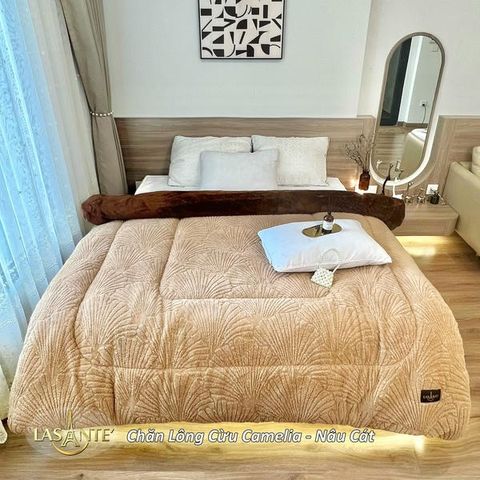 Chăn Lông Cừu Camelia - Chăn Cừu Đẹp Hà Nội