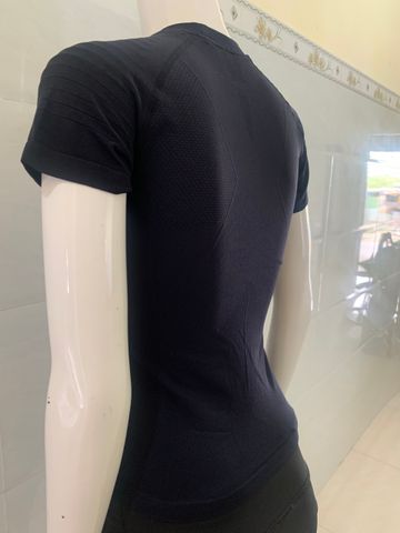 Áo Thun Nữ Cộc Tay 100% Polyester Thấm Hút Mồ Hôi, Vải Cao Cấp Dành Cho Gym, Yoga - Thoải Mái Và Dễ Chịu