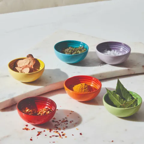 Set 6 Bát Chấm Cầu Vồng Le Creuset Đường Kính 7cm - Bát Gốm Sứ Đa Năng Chịu Nhiệt, Dùng Cho Lò Nướng & Lò Vi Sóng