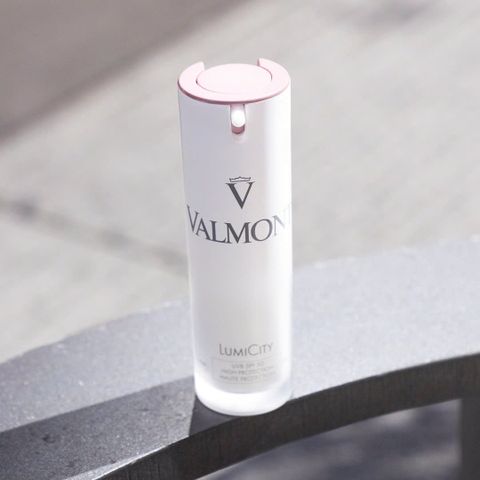 Kem Chống Nắng Trắng Da Valmont Lumicity SPF 50 - Bảo Vệ UVA/UVB, Dưỡng Ẩm Tối Ưu, Phù Hợp Mọi Loại Da