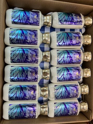 Sữa Dưỡng Thể Bath & Body Works 236ml - Dưỡng ẩm, Làm mềm da với Hương Chua Ruby và Hoa Diên Vĩ - Sản phẩm Chăm sóc Da Cao Cấp