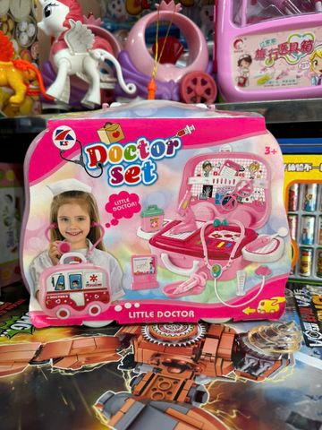 (889-97) Little Doctor Set Đồ chơi vali bác sĩ, đồ chơi y tế đựng trong hộp hình chiếc xe ô tô