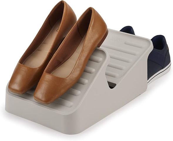 Kệ Để Giày Mini 3 Tầng Joseph Joseph Shoe-In - Thiết Kế Tiết Kiệm Không Gian, Đựng Tối Đa 3 Đôi Giày Màu Be