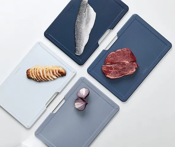 Bộ 4 Thớt Phân Loại Joseph Joseph 60186 Folio Regular - Thiết Kế Độc Đáo, Chất Liệu Thép Không Gỉ, Tính Năng Chống Trượt