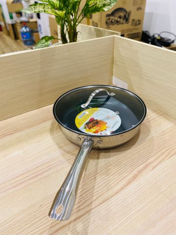 Chảo inox chống dính Nagakawa NAG2604 (26cm) - Đáy 5 lớp - Chất liệu inox 304 - Vung kính chịu nhiệt - Thích hợp dùng trên mọi loại bếp