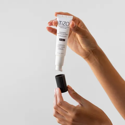 Tinh Chất Dưỡng Da TiZO Photoceutical Skincare 29ML - Cấp Ẩm, Bảo Vệ Da Khỏi Ô Nhiễm, Phù Hợp Mọi Loại Da