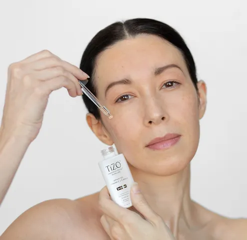 Tinh Chất Dưỡng Da TiZO Photoceutical Skincare Vitamin C + E - Serum Dưỡng Trắng Sáng Giảm Thâm Nám 29ML Chống Oxy Hóa 3 Tầng