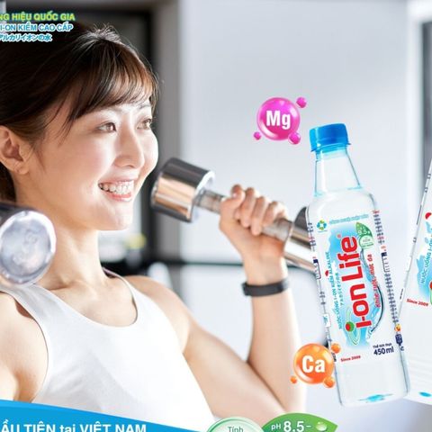 Nước uống ion kiềm thương hiệu i-on Life 1.25L thùng 12 chai công nghệ Nhật bản khỏe ruột mát da