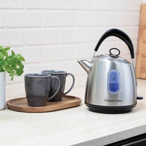 Ấm Siêu Tốc Russell Hobbs 28130-70 Đen - Bình Đun Nước Nóng 1.5L 2200W, Nhanh Chóng & Tiện Lợi Cho Nhà Bếp Hiện Đại