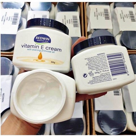 Kem dưỡng da mềm mịn Redwin Vitamin E Cream 300g Úc