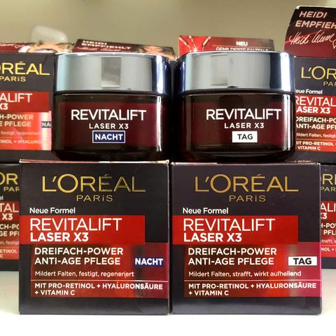 Cặp kem dưỡng ngày đêm Loreal Revitalift Laser X3 Đức 50ml