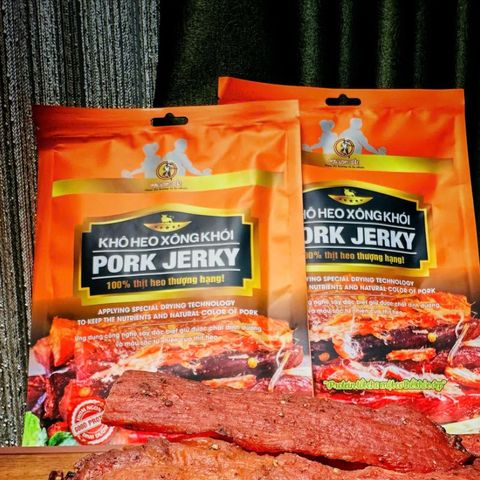 Khô Heo Xông Khói Quang Hiển Gói 50g – Mua 15 Tặng 1, Snack Chất Lượng, Hương Vị Tự Nhiên Thơm Ngon, Phù Hợp Ăn Vặt