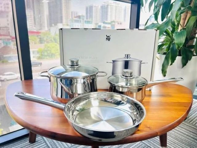 Bộ Nồi WMF Diadem Plus 3 Món - Nồi, Xoong, Chảo Inox Chất Lượng Cao, Thiết Kế Sang Trọng, An Toàn Cho Sức Khỏe