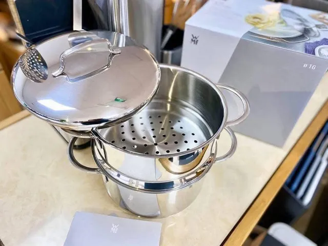 Nồi Hấp Mini WMF 16cm - Dụng Cụ Hấp Rau Củ Chất Liệu Thép Không Gỉ An Toàn, Sang Trọng, Chịu Nhiệt Tốt