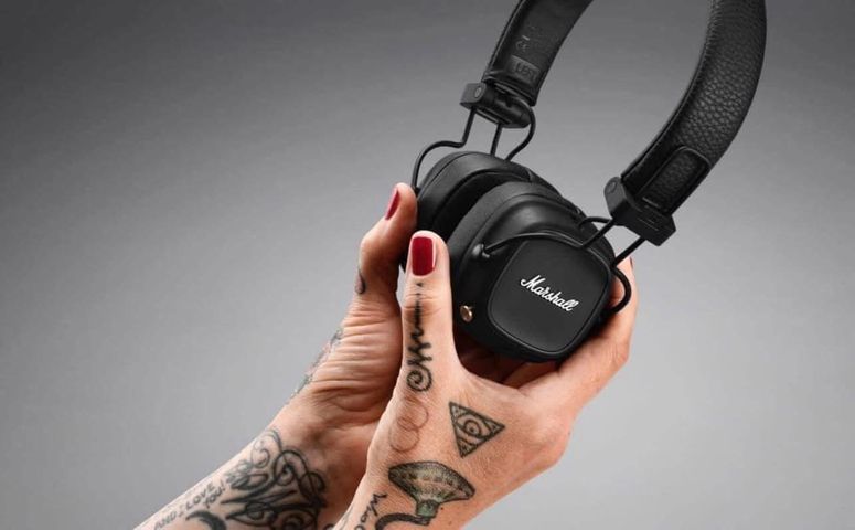 Tai Nghe Bluetooth Marshall Major IV - Âm Thanh Chất Lượng, Thời Gian Sử Dụng 80h, Thiết Kế Đẹp và Thoải Mái, Công Nghệ Sạc Không Dây QI