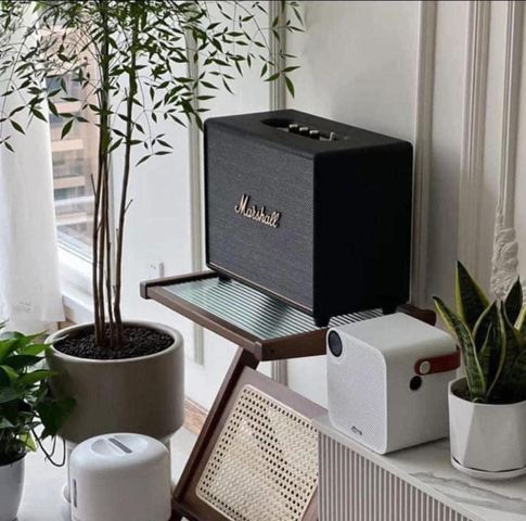 Loa Bluetooth Marshall Woburn 3 - Thiết Kế Vintage Đen & Kem, Âm Thanh Chất Lượng Cao, Phù Hợp Với Mọi Không Gian