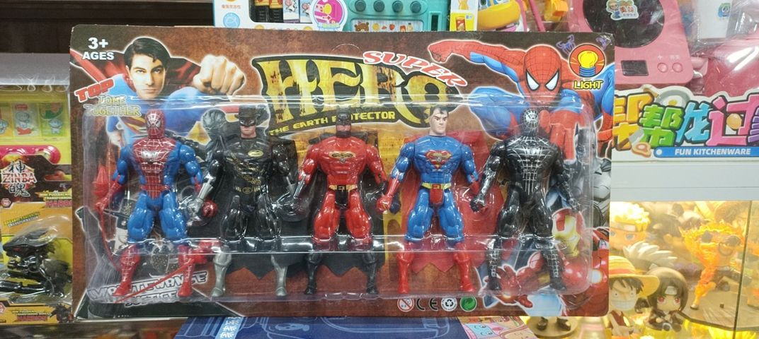 Bộ Đồ Chơi 5 Siêu Nhân Avengers Có Đèn Sáng - Đồ Chơi Trẻ Em Phát Triển Tư Duy và Sáng Tạo, Hấp Dẫn và Vui Vẻ
