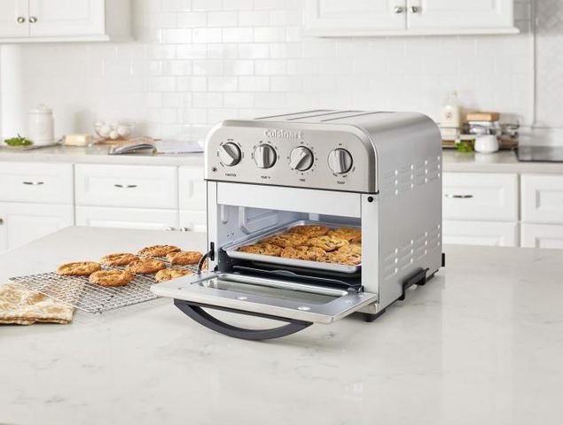 Lò Chiên Không Dầu Cuisinart TOA-28HK 9 Lít - Nướng, Chiên, Hấp Thức Ăn Tiện Lợi, Công Suất 1500W, Thiết Kế Nhỏ Gọn, Dễ Dàng Sử Dụng