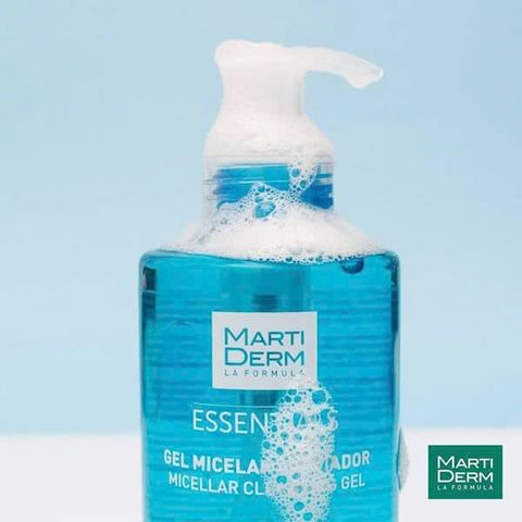 Gel Rửa Mặt Martiderm Essentials 200ml - Sữa Rửa Mặt Dịu Nhẹ Cho Da Nhạy Cảm, Làm Sạch Sâu Và Cung Cấp Độ Ẩm Tươi Mát