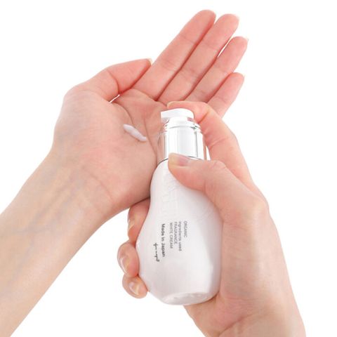 Kem sáng hồng vùng kín Bikini Maputi White Cream Japan 100ml