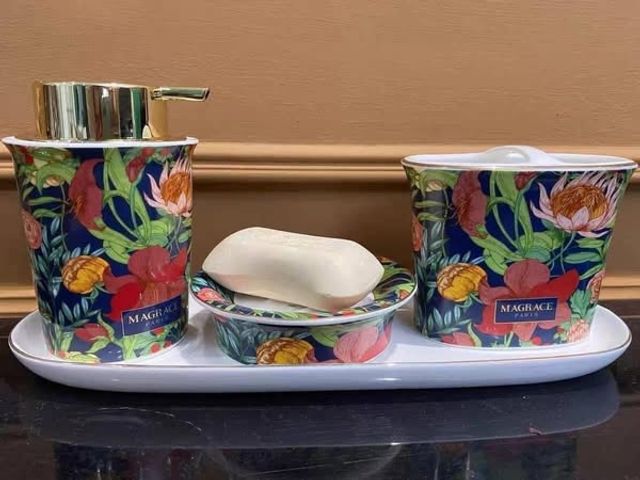 Set Dụng Cụ Nhà Tắm 4 Món Magrace Paris - Bộ Phụ Kiện Sứ Cao Cấp Đẹp Sang Trọng, Thủ Công Mỹ Nghệ