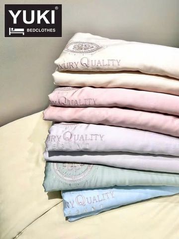 Chăn YUKI Lenzing Tencel Silk Nhập Khẩu Nhật Bản - Chất Liệu Protein Tơ Tằm, Trải Nghiệm Giấc Ngủ Xa Xỉ 200x230cm