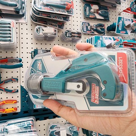 Dụng Cụ Cắt Ống Đồng TOTAL THT53321 - Nhanh Chóng, Chính Xác Cho Thợ Chuyên Nghiệp và DIY - Cắt Ống Đường Kính 3mm - 22mm