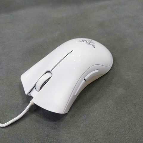 Chuột Gaming Razer DeathAdder Elite OEM Trắng Có Dây 3500dpi - Thiết Kế Ergonomic Cho Game Thủ và Văn Phòng