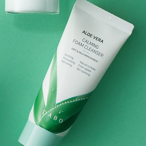 Gel Tẩy Tế Bào Chết Lô Hội Dabo Hàn Quốc 180ml - Aloe Stem Rich Moisture Peeling Gel Giúp Da Sáng Mịn, Cung Cấp Dưỡng Chất