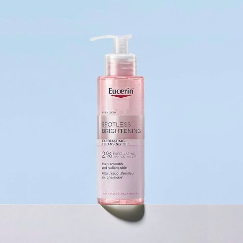 Gel Rửa Mặt Eucerin Hỗ Trợ Sáng Da Mịn Màng 200ml Spotless Brightening Exfoliating Cleansing Gel