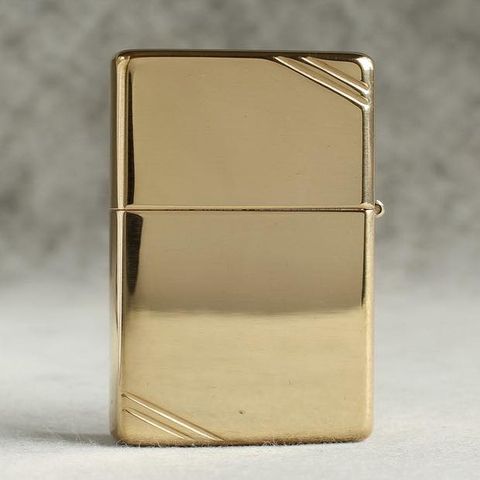 Bật Lửa Zippo 270 Vintage Đồng Vàng Bóng - Mẫu Cổ Điển Được Yêu Thích Từ Năm 1937 - Quà Tặng Độc Đáo, Bảo Hành Trọn Đời