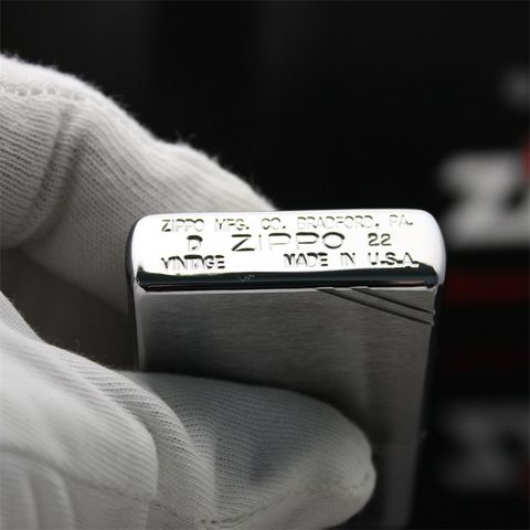 Bật Lửa Zippo 230 - Chất liệu Chrome Brushed Vintage 1937, Thiết Kế Cổ Điển, Hộp Quà Tặng, Bảo Hành Trọn Đời