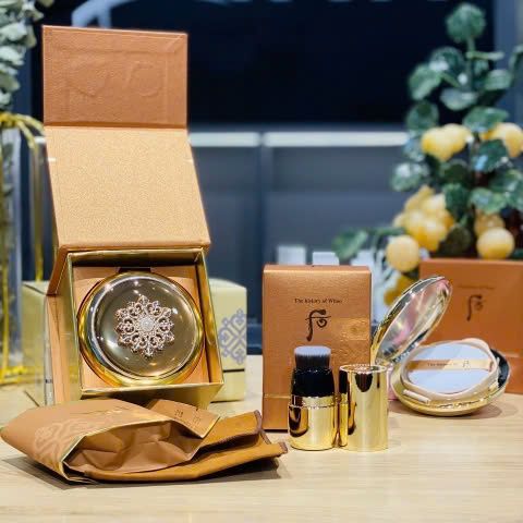 Set Phấn Nước Chống Nắng Whoo Radiant Essence Cushion 15g x 2 Lõi - Bộ Trang Điểm Dưỡng Da Chống Lão Hóa Cao Cấp, Sang Trọng