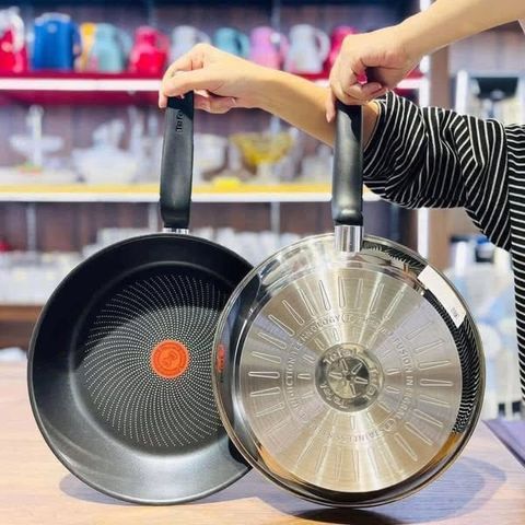 Chảo Rán Tefal Primary Chất Liệu Inox Cao Cấp - Chống Dính Titanium Siêu Bền, Dùng Được Trong Máy Rửa Chén, 20cm-28cm