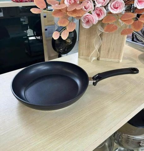Chảo Fissler Steelux Pro Levital Classic 28cm - Chảo chống dính, hợp kim nhôm, dùng trên mọi loại bếp, sản xuất tại Đức