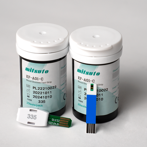 Máy Đo Đường Huyết MITSUTO KF-A02C - Thiết Bị Đo Đường Trong Máu Chính Xác Với 50 Que Thử Và Màn Hình LCD Tiện Dụng