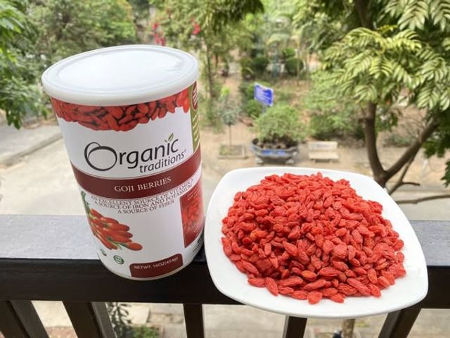Hạt Kỷ Tử Organic Goji Berries 454G - Siêu thực phẩm bổ dưỡng hỗ trợ sức khỏe, tăng cường miễn dịch và cải thiện thị lực.