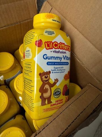 Kẹo dẻo vitamin tổng hợp L'il Critters Gummy Vites cho trẻ từ 2 tuổi, 300 viên - Hương vị trái cây ngon miệng, tăng cường miễn dịch và phát triển sức khỏe