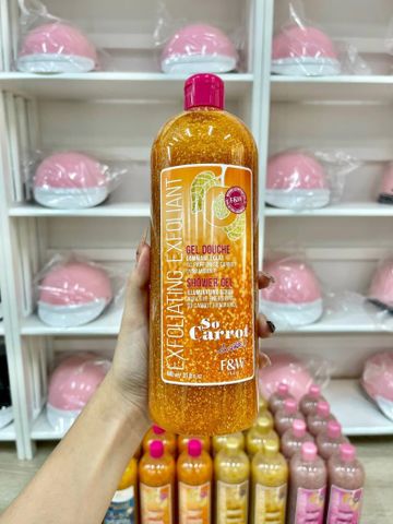 Sữa tắm có hạt F&W So White Exfoliating Shower Gel 940ml